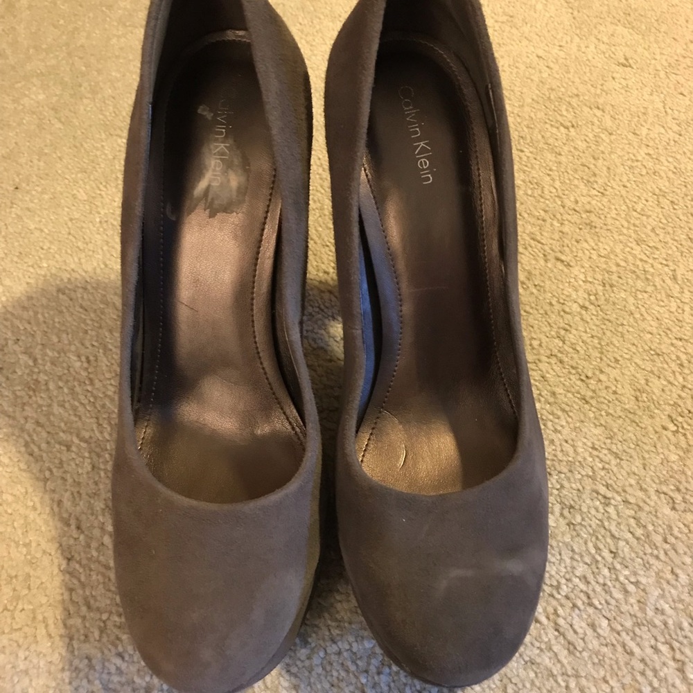 Calvin Klein pumps